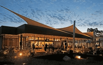 lasseters casino review
